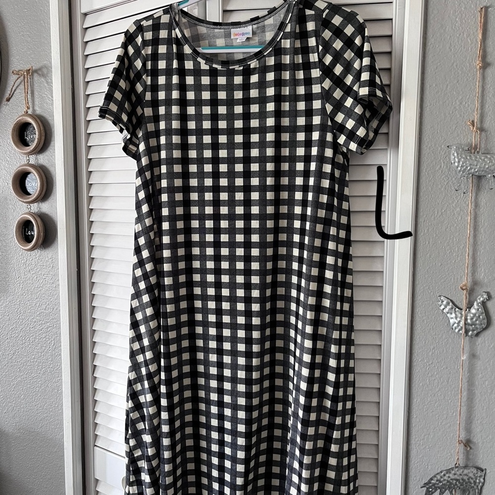 Lularoe Carly